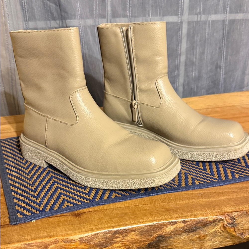 H&M Cream Leather Boots